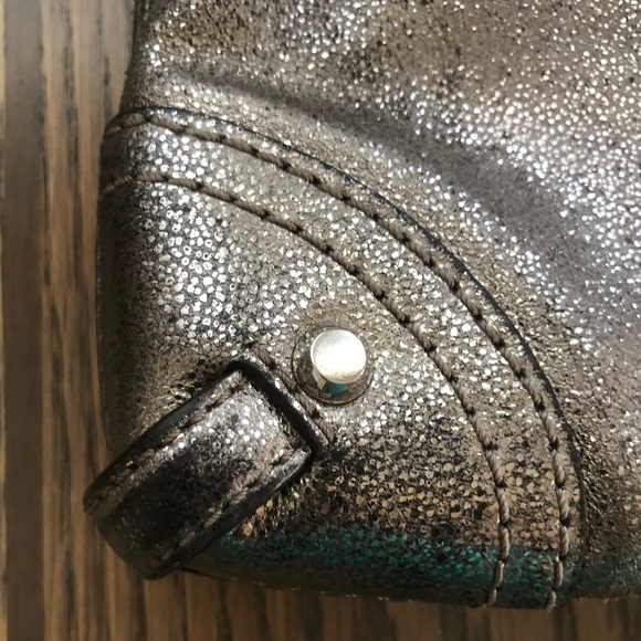 Michael Kors Fallon Oversize Zip Leather Clutch - Picture 4 of 5